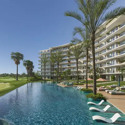 Condos de Lujo con Vistas al Atardecer sobre Crystal Lagoon y Campo de Golf en Cap Cana